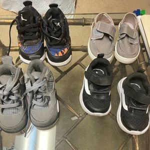 Baby boy shoes size 4c